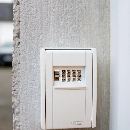 アパート Schroeder *