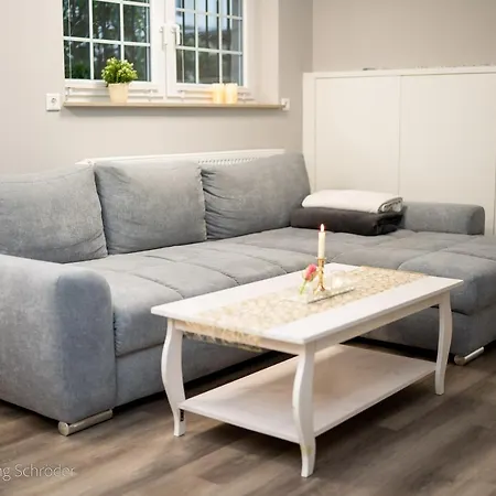 Schroeder Apartment *